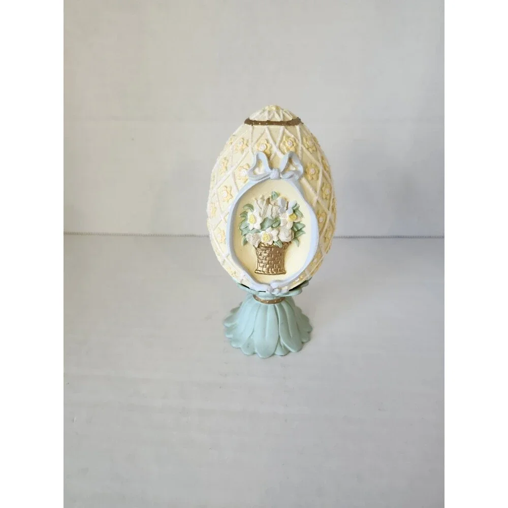 Vintage Avon 1994 Season's Treasure Egg Collection Floral Bouquet